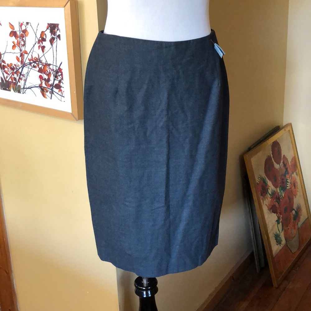 TAHARI Size 8 Wool Stretch Pencil Classic Career Timeless Gather Hem $158 NEW